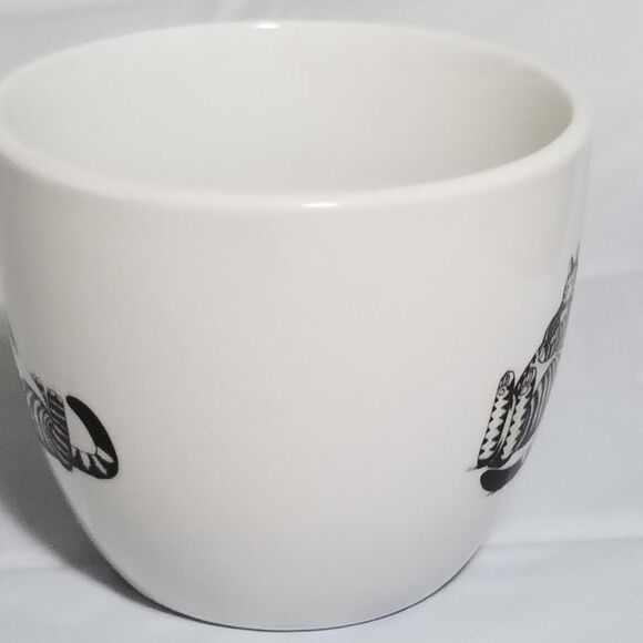 Kliban Style Sleepy Cats on 17oz Stoneware Avesta Project 62 Custom Graphic Mug - Picture 3 of 6